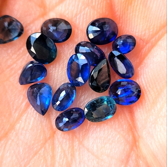 6.26 Carat Parcel Blue Green Australian Parti Sapphires - Picture 3 of 6